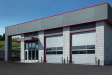 Portes de garage commerciales: G-5000 Rainuré, 11' x 13', Argent, fenêtres: section de G-4400 (panoramiques)